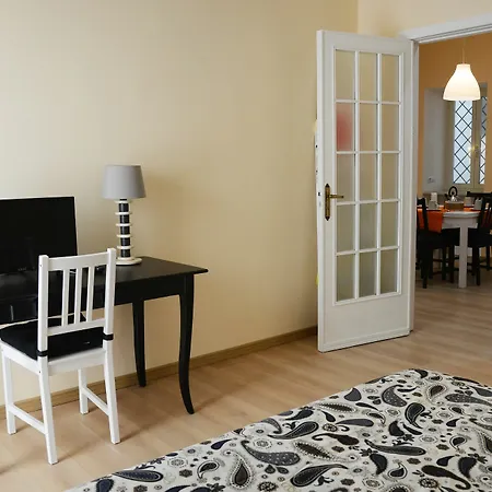 Donnaregina Boutique Apartment